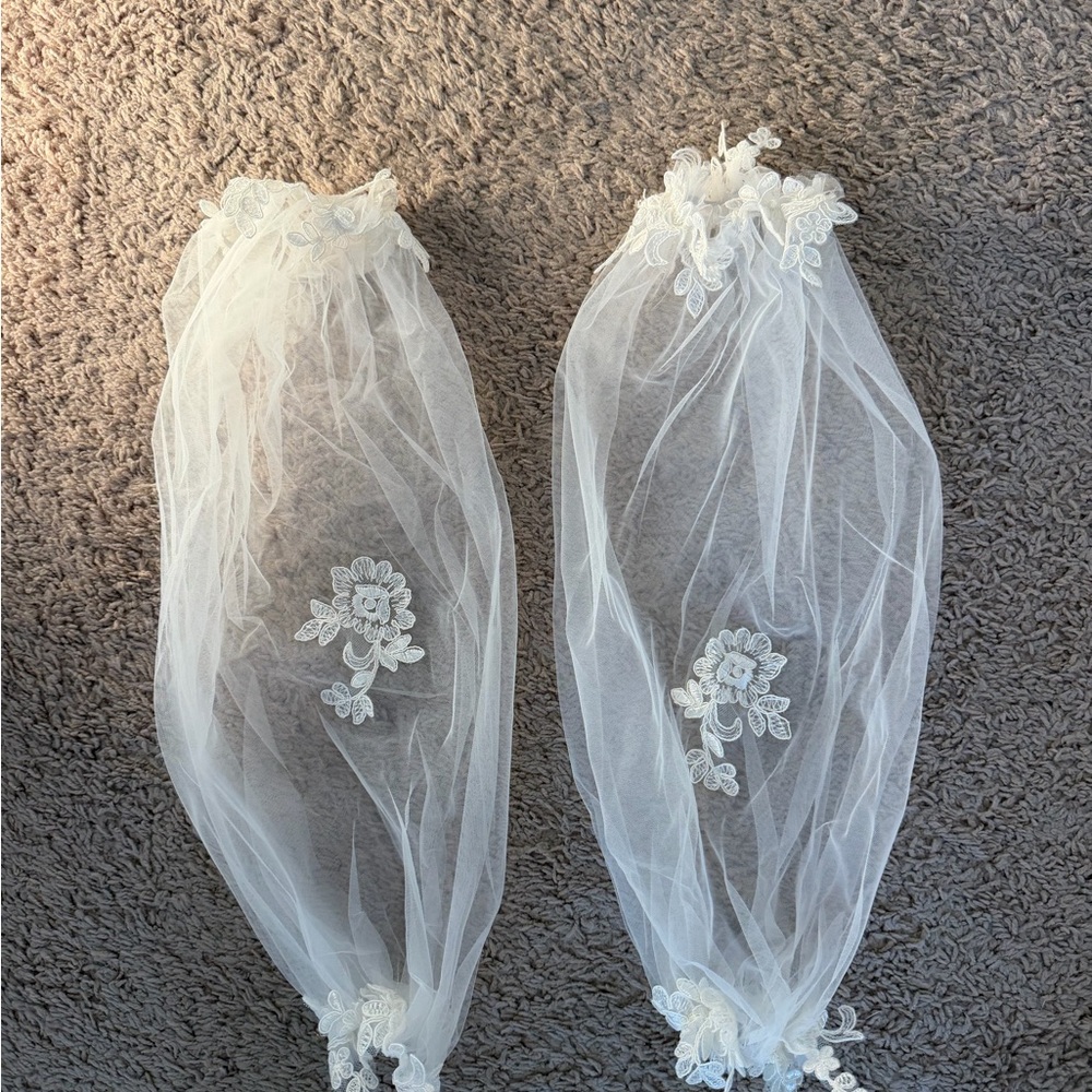 White Lace Floral Tulle Bridal Sleeves